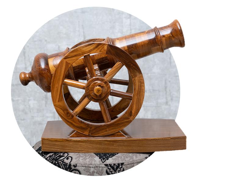 DECORATIVE ITEMS