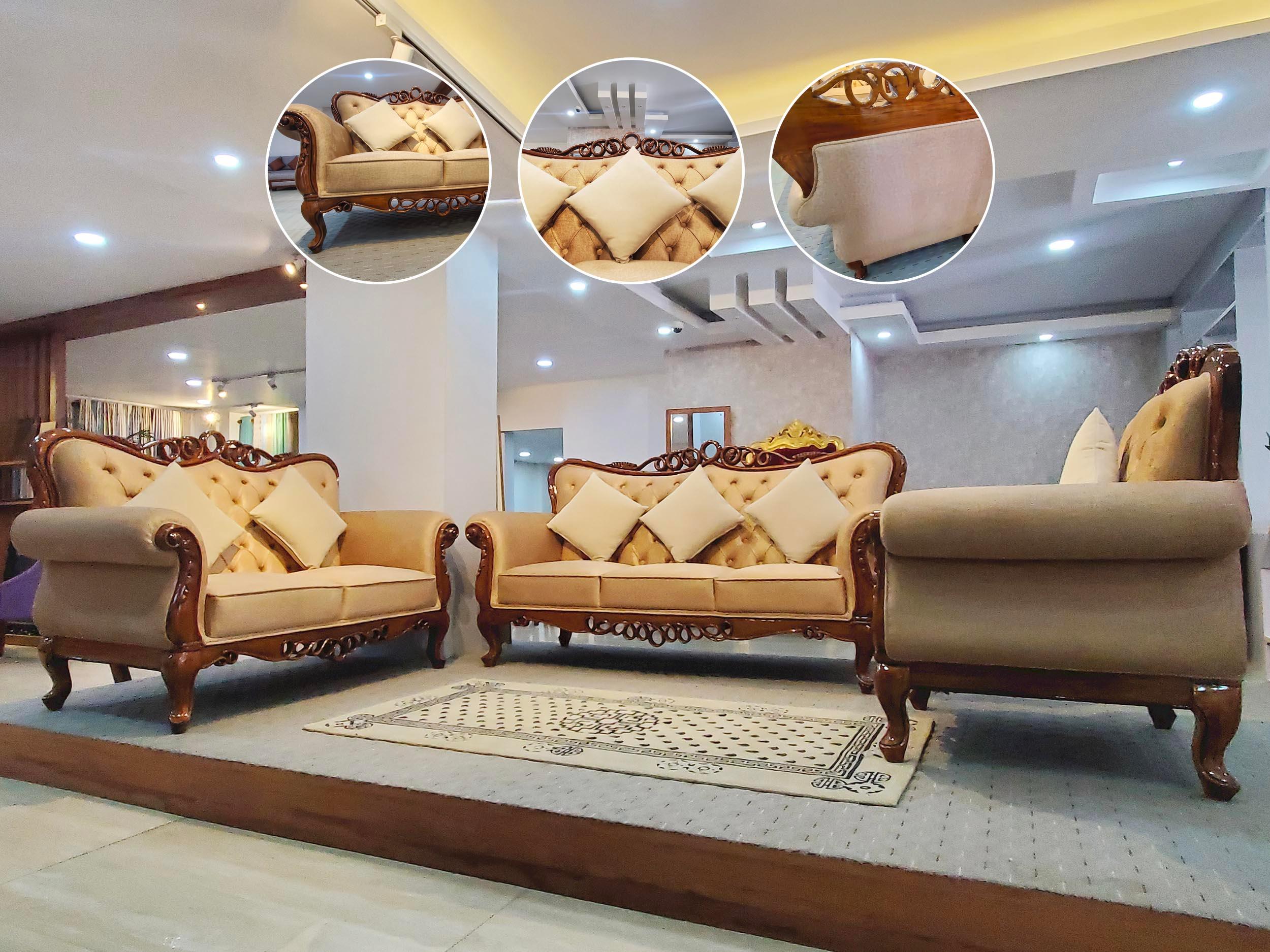 Shiny Royal Carved Sofa